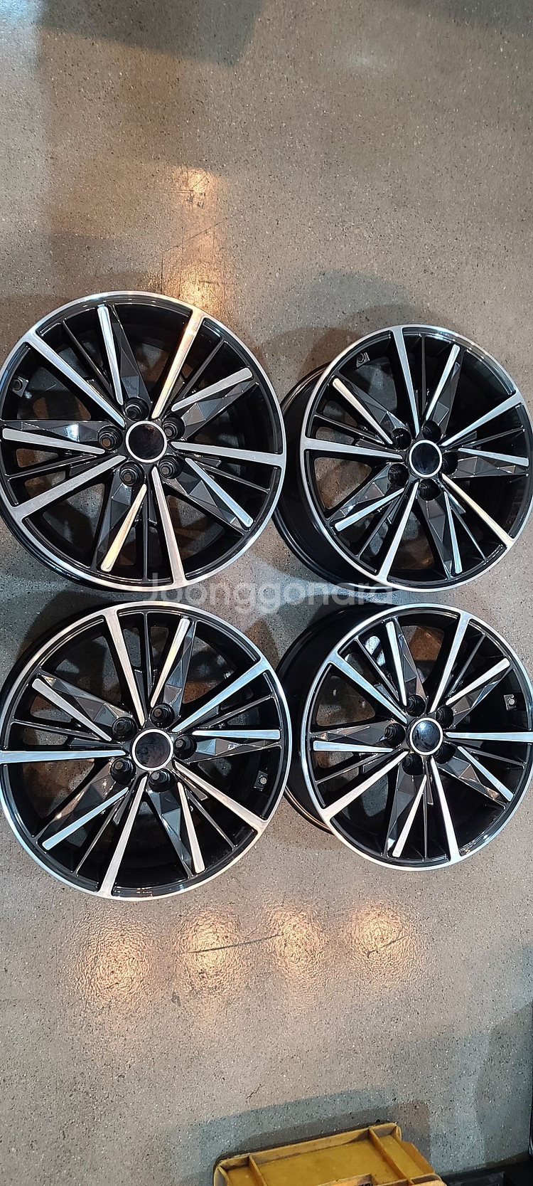 더뉴그랜저ig 18인치 순정휠 대품판매20만원--3