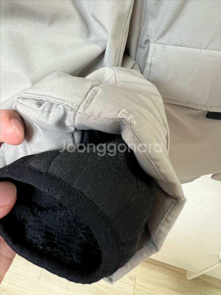 노스페이스 베이지 패딩 100--8