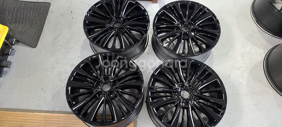 아슬란 블랙유광 18인치 순정휠 대품판매20만원--0