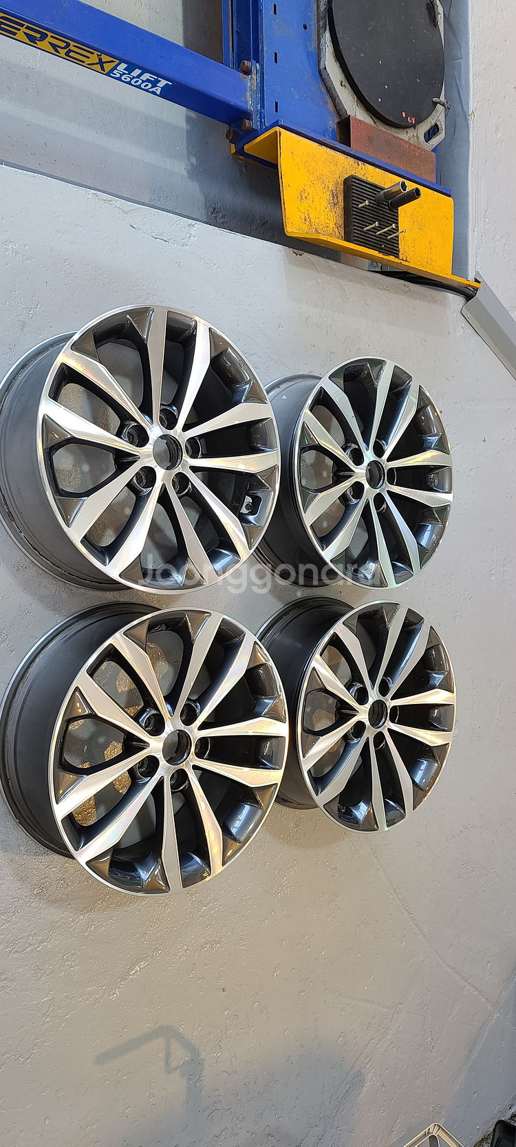 그랜저hg 17인치 순정휠 대품판매20만원--3