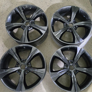 SM7 하이그로시 고스트크롬 18인치 순정휠 대품판매2