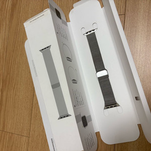 정품 애플워치 스트랩 밀레니즈루프 실버 40mm