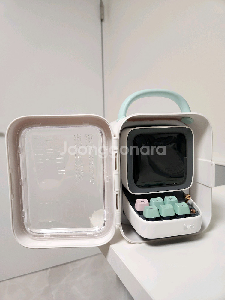 디붐 디투 divoom ditoo 스피커 화이트 팝니다--0