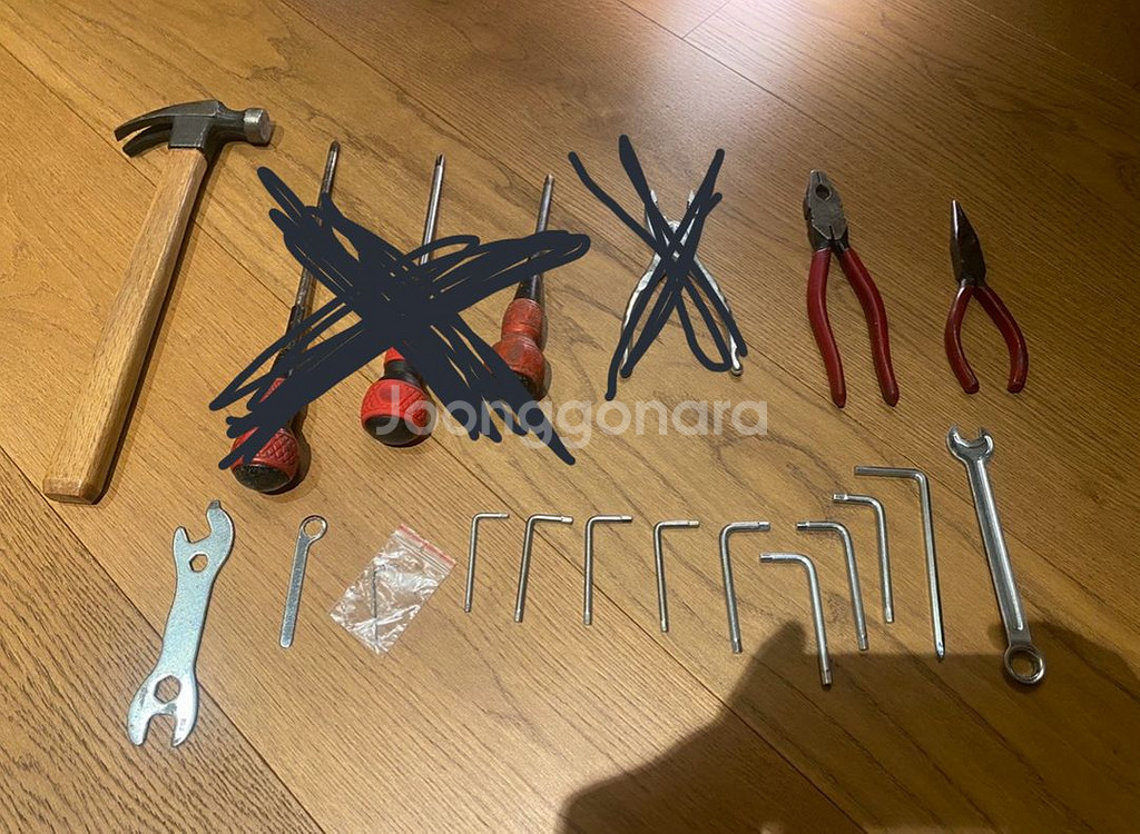 펜치 육각 렌치 등 각종 공구 세트 및 콘크리트 못--0