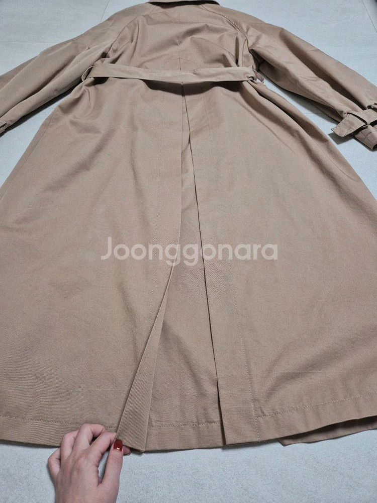 온앤온 맥카라 트렌치코트 프리사이즈--5