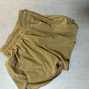 룰루레몬 숏팬츠(4사이즈)