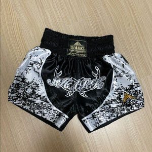 SHARKS 복싱/킥복싱 반바지 M
