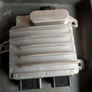 pcx Ecu 23년식 신품 팝니다