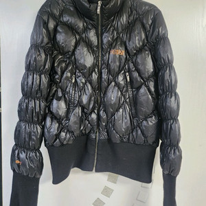 코오롱 스포츠 유광 패딩