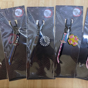 메가박스 귀멸의칼날 일륜도 키링 미츠리