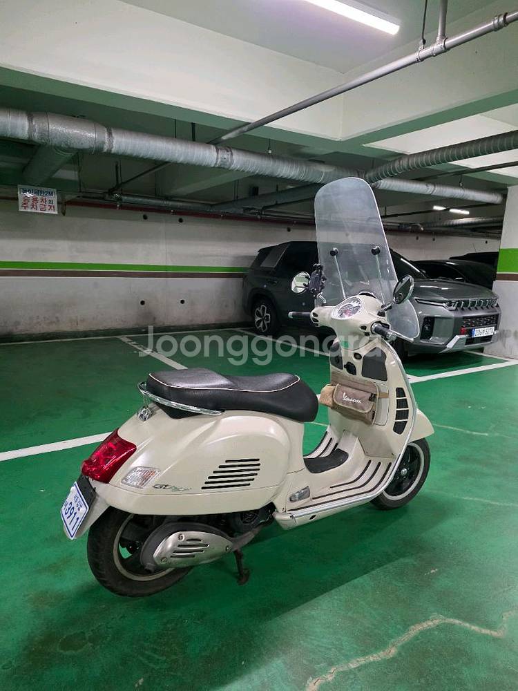 베스파 15년식 GTS 125 3V (2만키로)--1