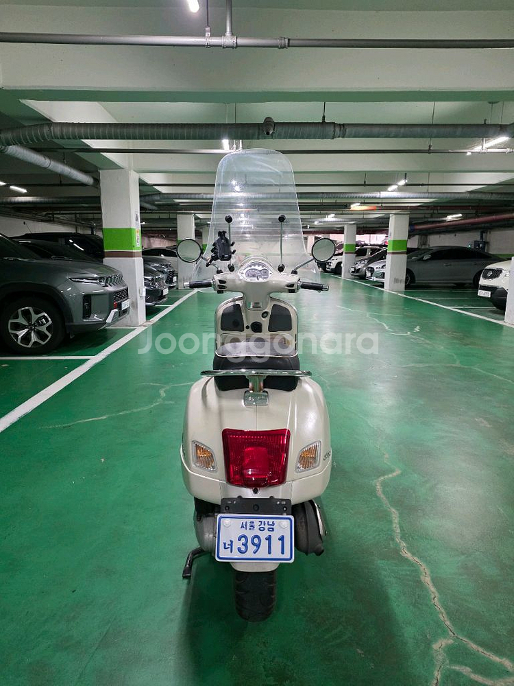 베스파 15년식 GTS 125 3V (2만키로)--9