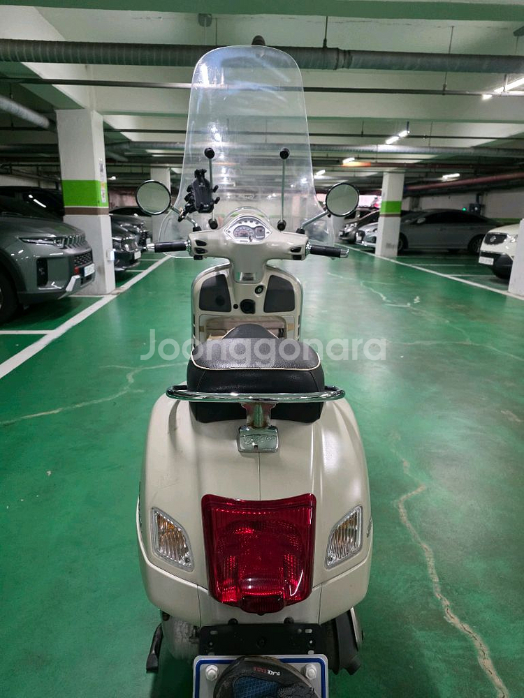 베스파 15년식 GTS 125 3V (2만키로)--5