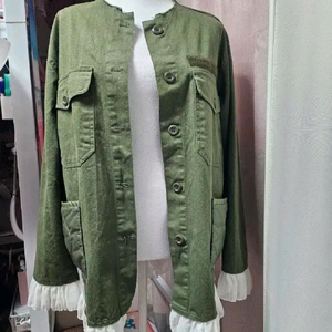 고걸 카키 레이스 점퍼