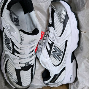 뉴발란스 키즈 운동화 PZ530LB 190사이즈