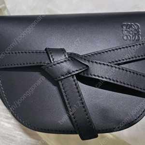 로에베 미니게이트백