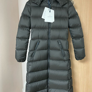 몽클레어 여성 fudson 롱패딩