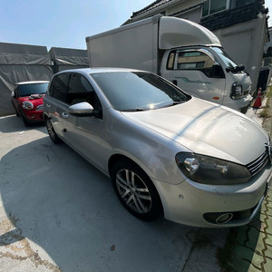 골프6세대 1.6tdi 20만키로 400