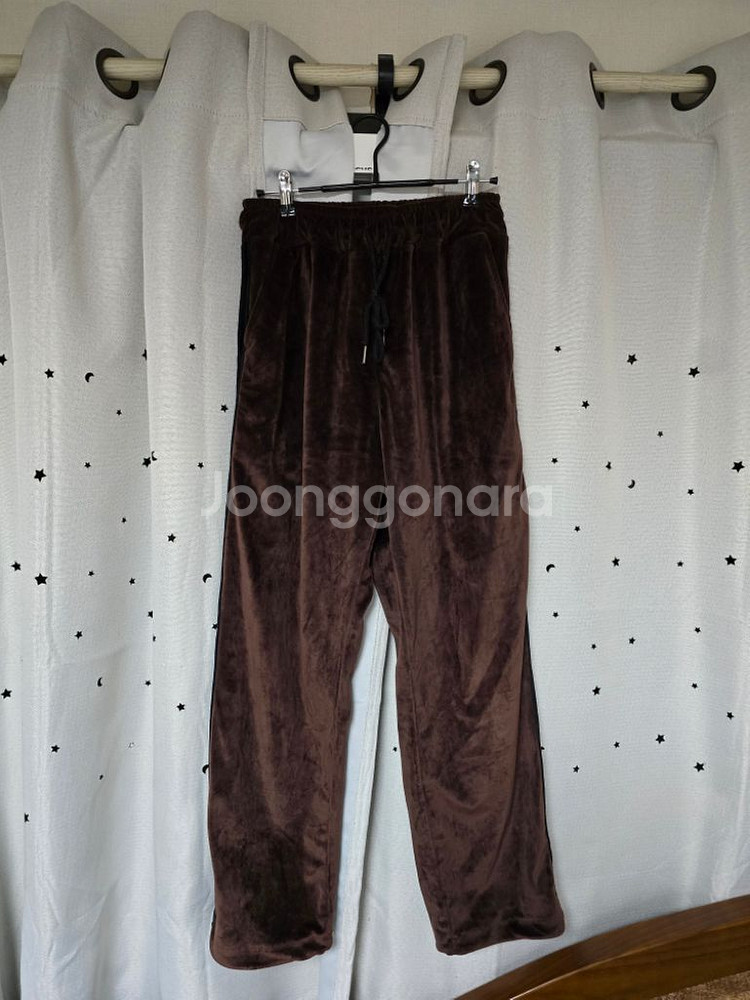 벨벳 버건디 사이드라인 블랙 팬츠 (free)--1