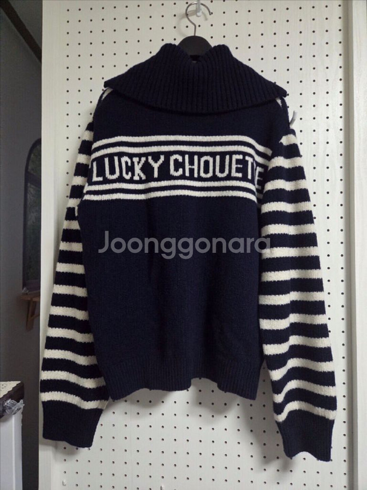 럭키슈에뜨 울 스트라이프 니트 프리--9