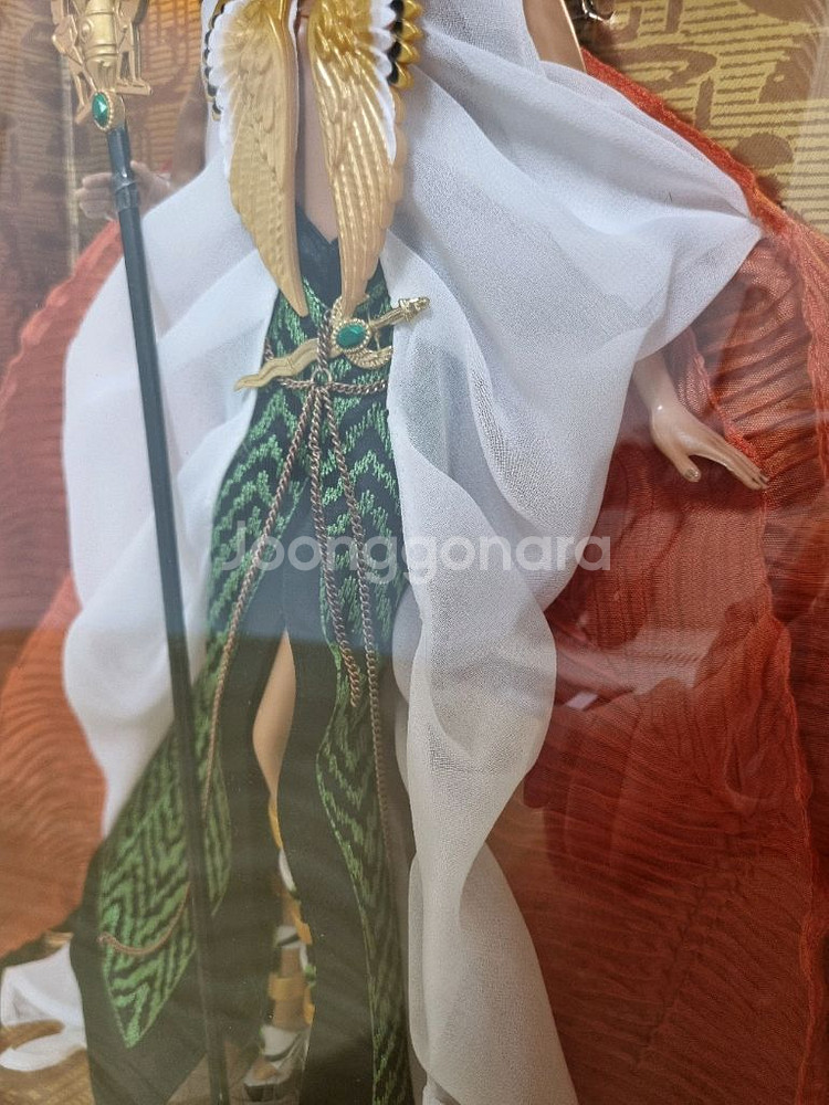 바비 골드라벨 클레오파트라 인형--4