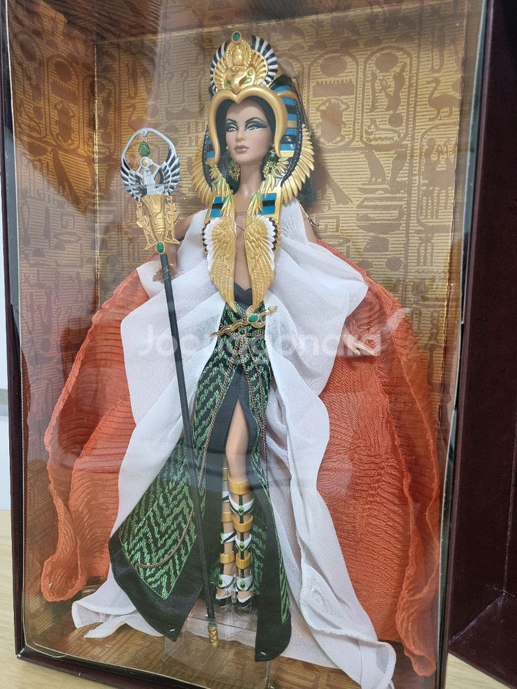 바비 골드라벨 클레오파트라 인형--1