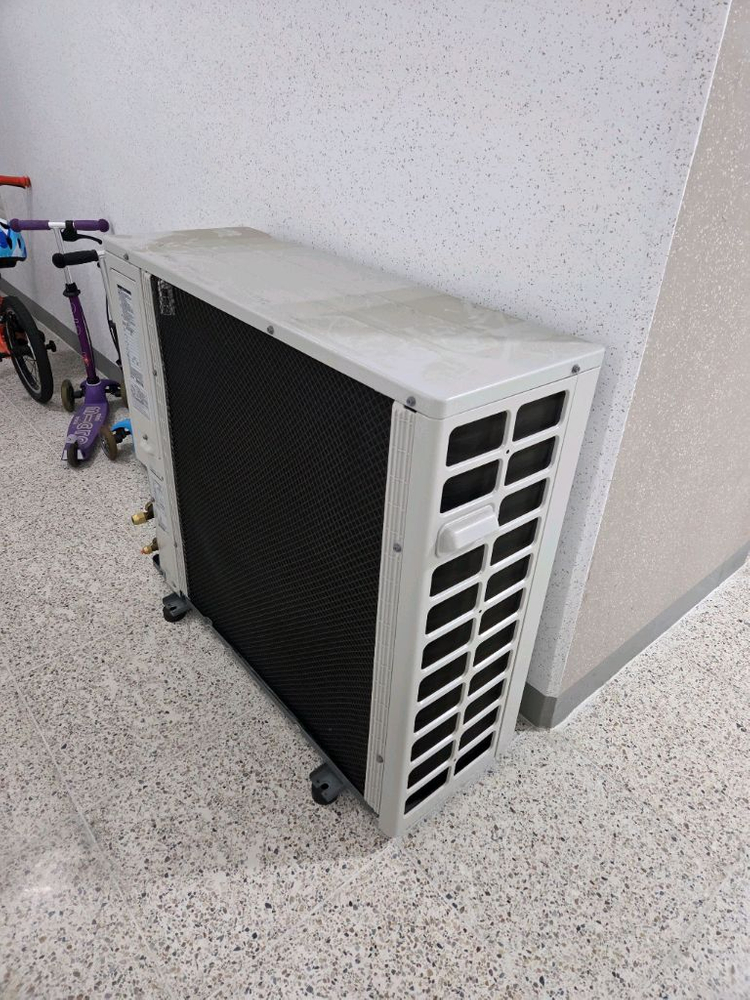 RPUQ0402S2R LG 시스템에어어컨 실외기 4마력 이미지