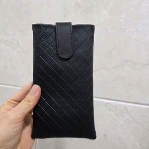 보테나베네타 휴대폰파우치