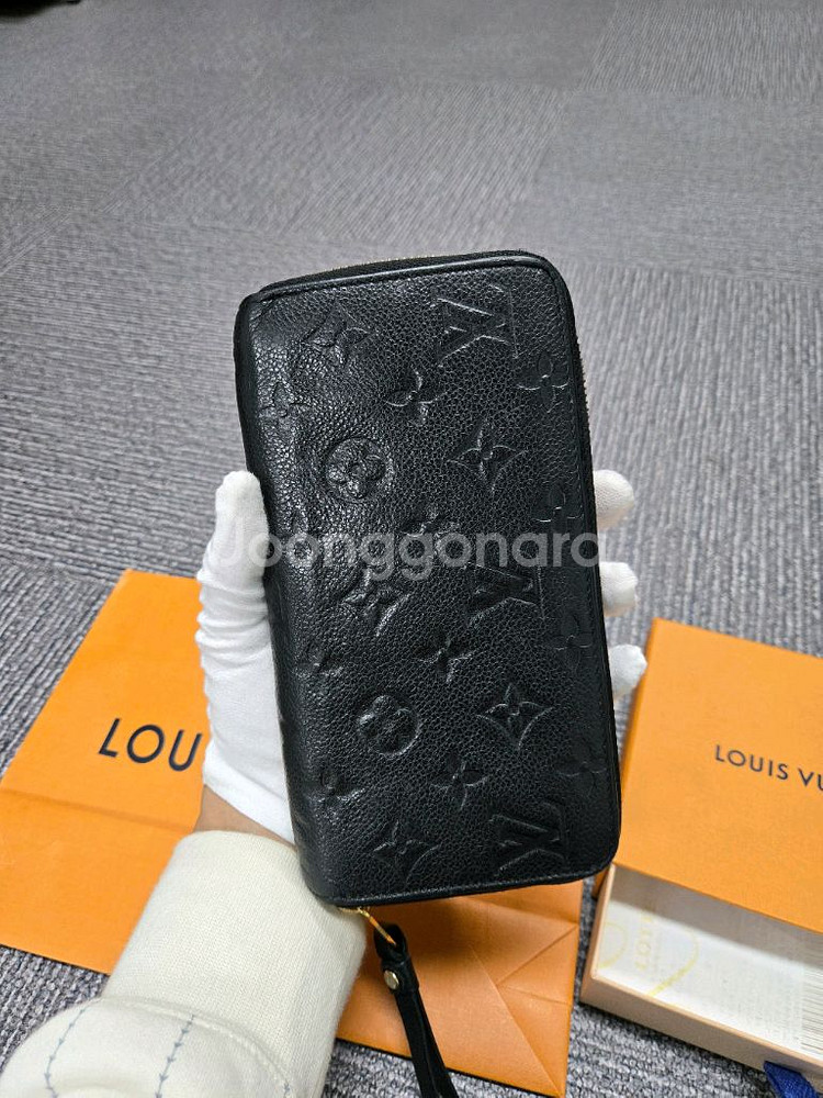 [특가][정품]루이비통 앙프레뜨 지피월릿 장지갑--1