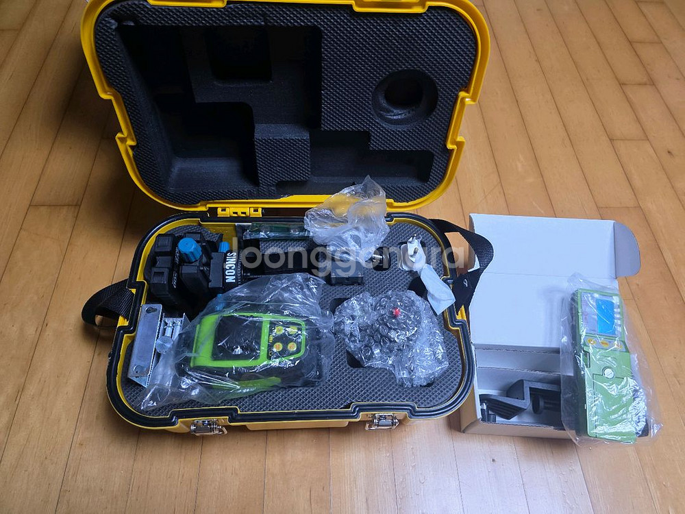 신콘 4D40s BT 레이져레벨기 새상품--1