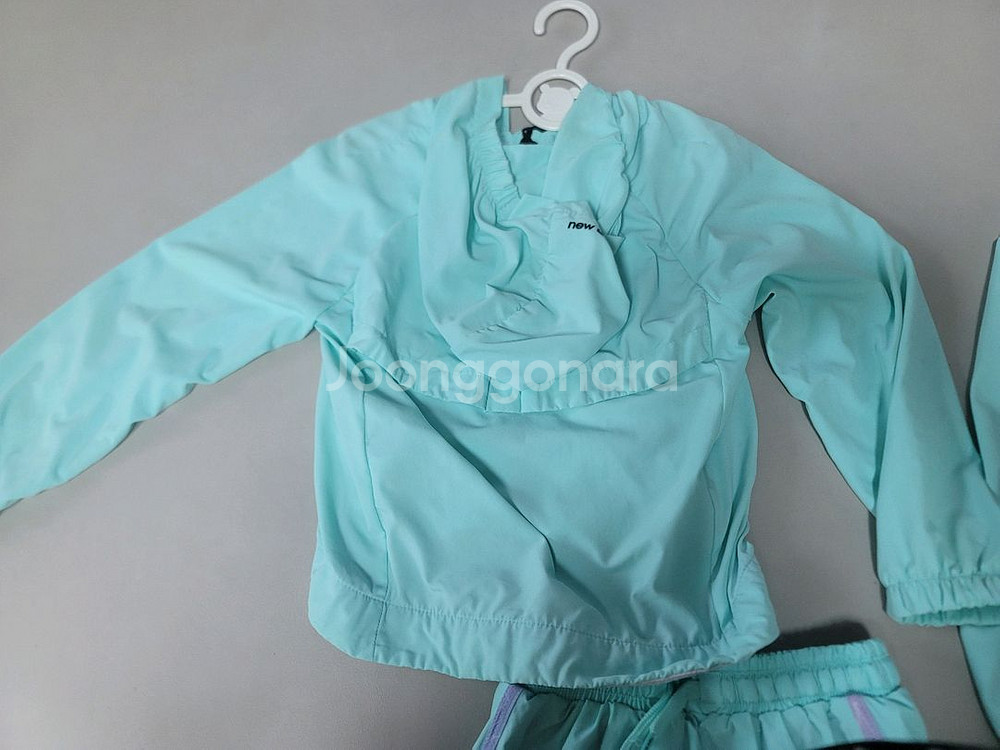 쌍둥이)뉴발란스키즈 상하복 110+MLB키즈 레깅스--1