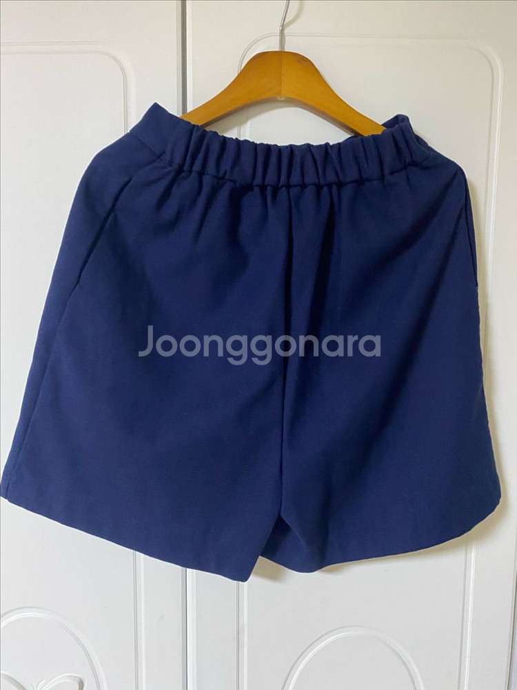 66사이즈 티셔츠 반바지 팝니다--4