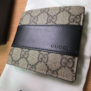 구찌 에덴 수프림 반지갑 새상품급