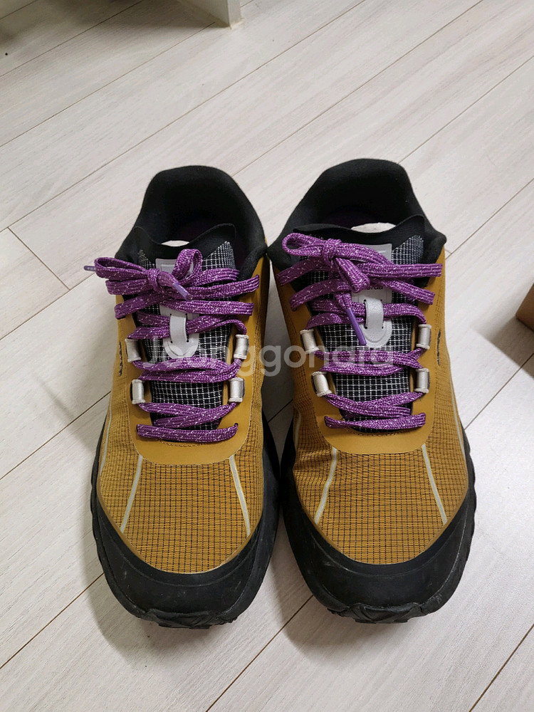 노다(norda)002 oak색상 US9.5(270)--0