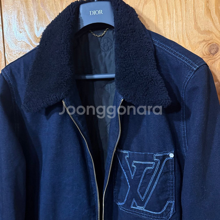 루이비통 2025 윈터리 데님 패딩 청자켓--3