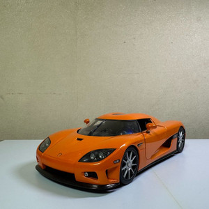 1:18 오토이트 CCX 및 핫휠 허머 H3등등