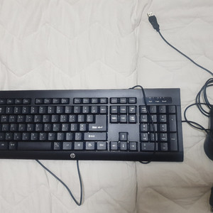 데스크탑 세트 컴퓨터 본체 i5-6500 +모니터키보드