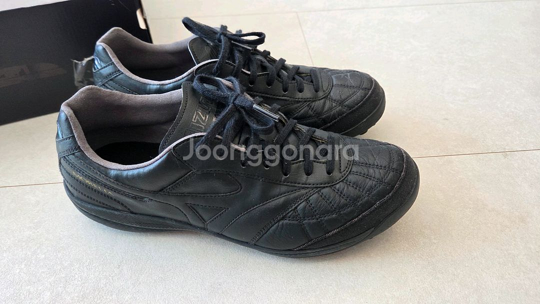 미즈노 모렐리아 살라 재팬 TF 255mm--0