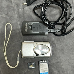 올림푸스 뮤 300