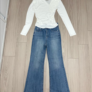 투버튼 부츠컷 청바지 S (새상품)