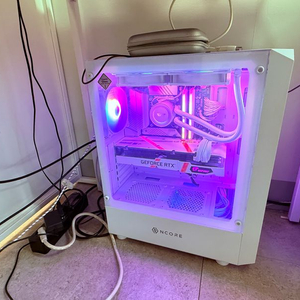 그래픽작업용 데스크탑 / 국내 정품만으로 조립