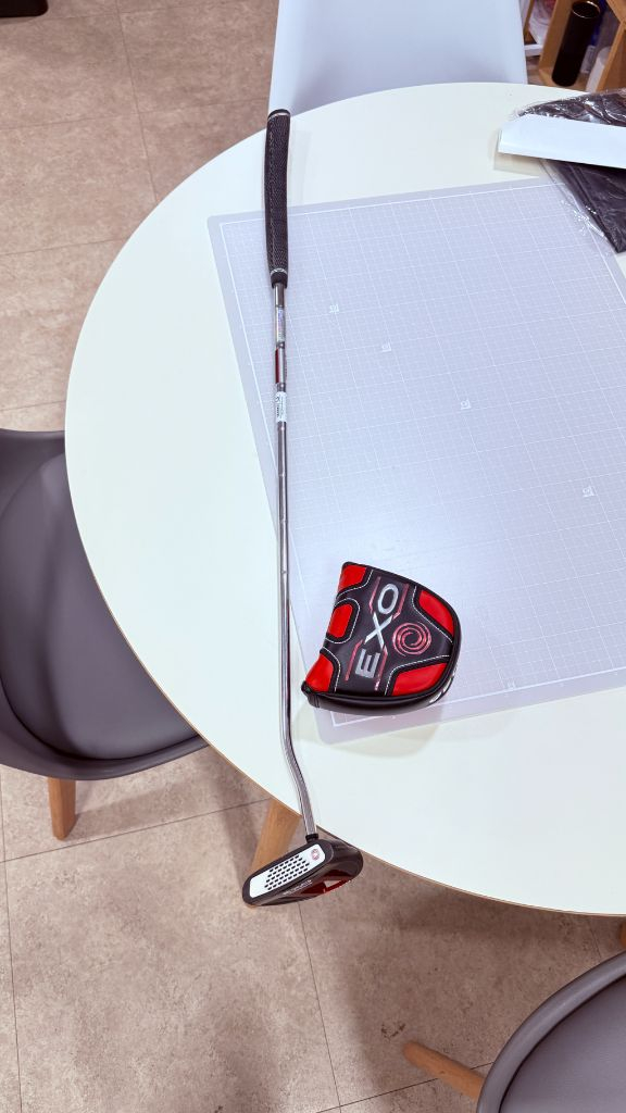 남자 중급자용 골프채 판매. 국내정식 수입 제품 이미지