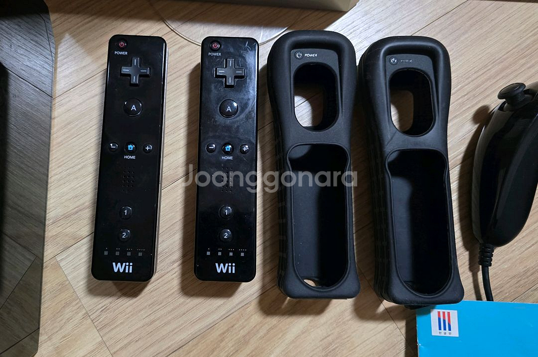 닌텐도위 wii 블랙 2인세트 판매합니다.--1