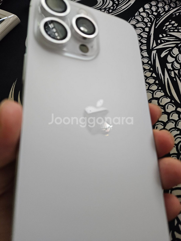 아이폰16프로맥스 + 케어플 + 새거급 + 풀박스--4