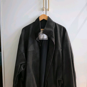 우영미 25FW 소프트 터치 하이넥 자켓 [48]