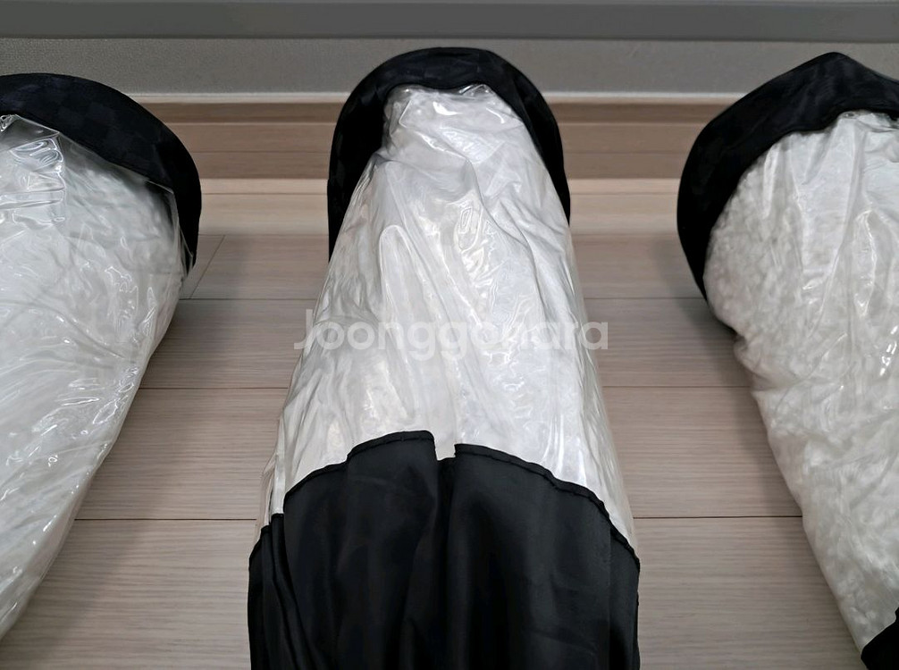 각종 이물질을 깔끔하게 제거하는 초극세사 먼지털이개 팜--2