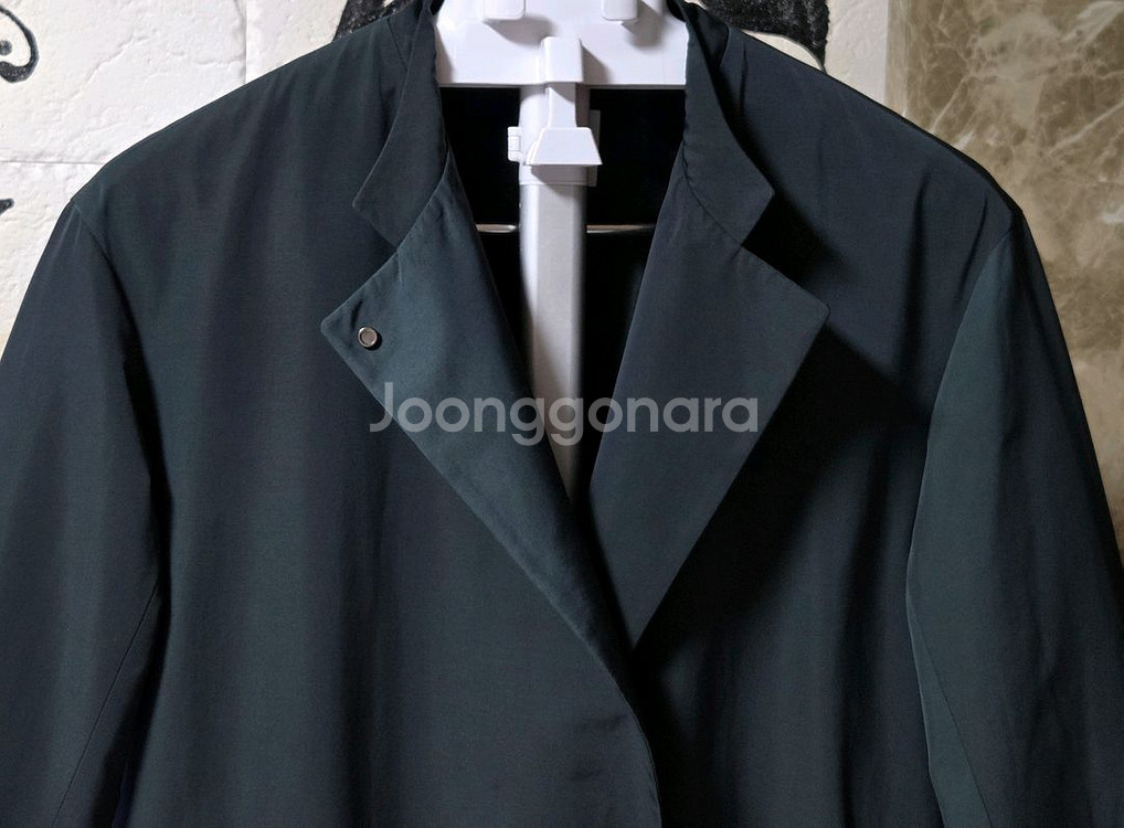 구호 정품 롱자켓 판매합니다--3