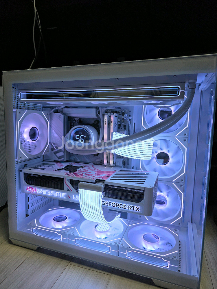 라이젠7 9800x3d rtx5080 화이트PC--0