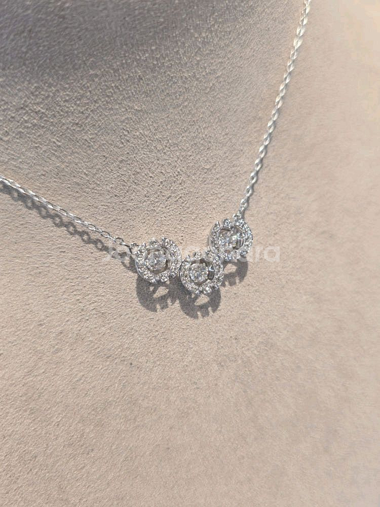 ( 새상품) 스와로브스키 목걸이--1