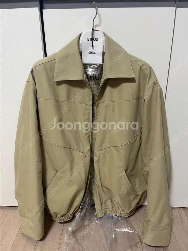 에토스 빌리블루종--1